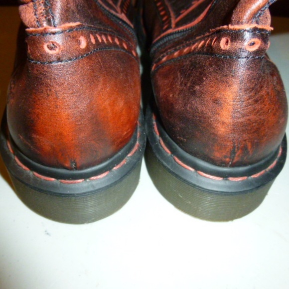 Dr Martens Red Antiqued Finish Ankle Boots US 7.5 - Picture 4 of 8